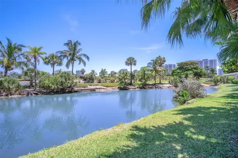 19501 W Country Club Drive Aventura FL 33180