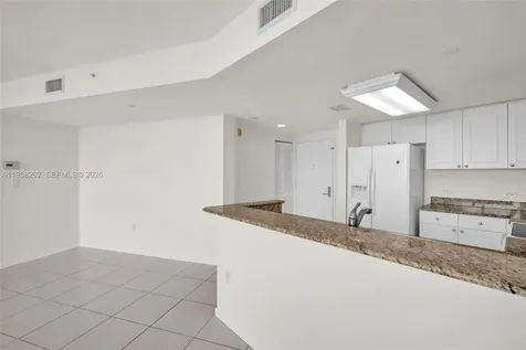 19501 W Country Club Drive Aventura FL 33180