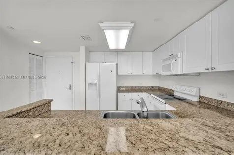 19501 W Country Club Drive Aventura FL 33180