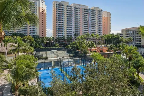 717 Crandon Boulevard Key Biscayne FL 33149