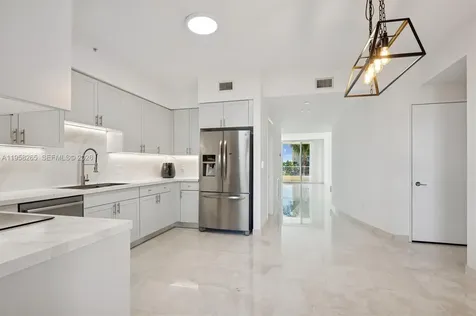 717 Crandon Boulevard Key Biscayne FL 33149