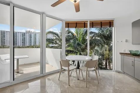 19333 Collins Avenue Sunny Isles Beach FL 33160