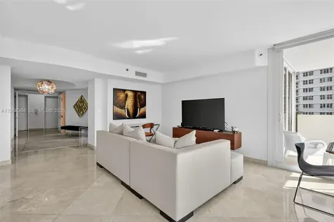 19333 Collins Avenue Sunny Isles Beach FL 33160