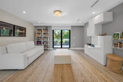 4844 NW 94th Doral Place Doral FL 33178