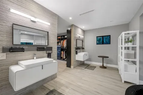 4844 NW 94th Doral Place Doral FL 33178