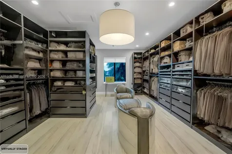 4844 NW 94th Doral Place Doral FL 33178