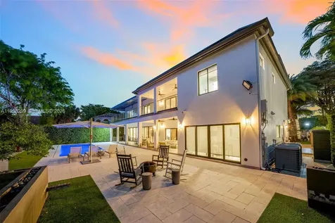 4844 NW 94th Doral Place Doral FL 33178