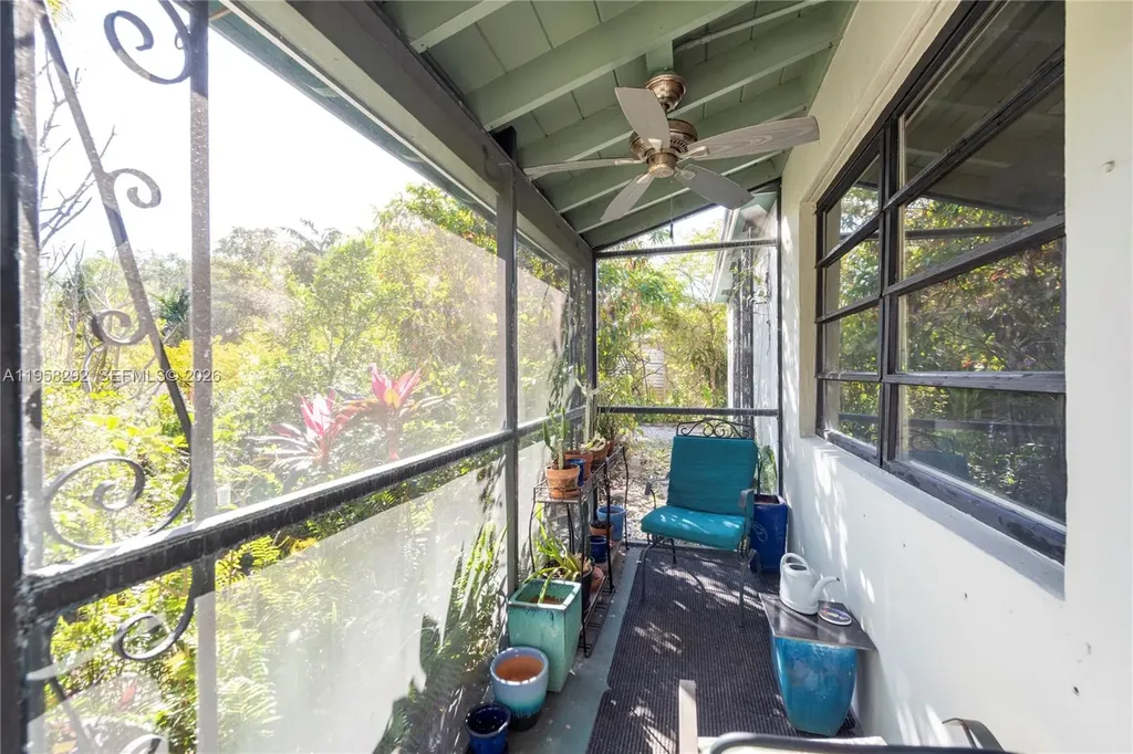 1529 NE 1st Avenue Fort Lauderdale FL 33304