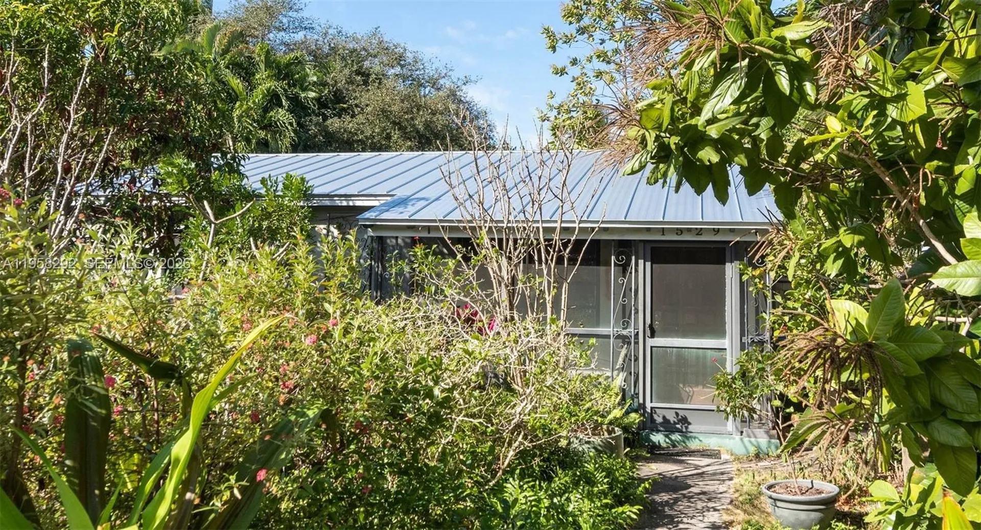 1529 NE 1st Avenue Fort Lauderdale FL 33304