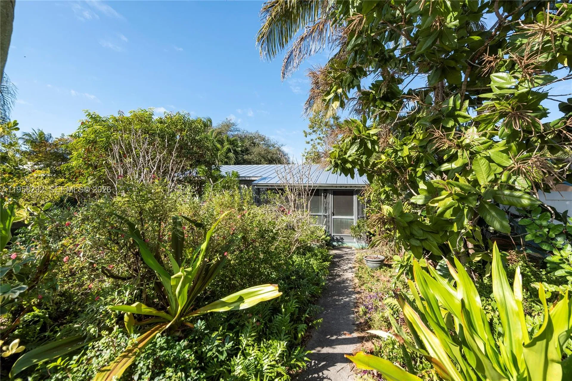 1529 NE 1st Avenue Fort Lauderdale FL 33304