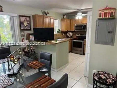 1250 SE 28th Court Homestead FL 33035