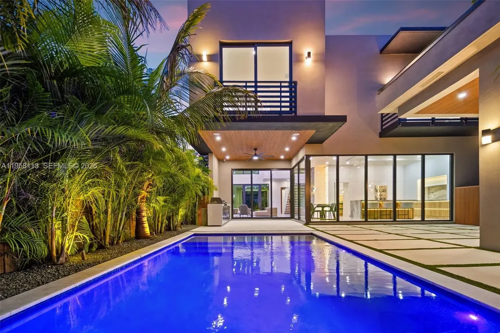 441 NW 44th Street Miami FL 33127