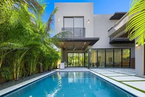 441 NW 44th Street Miami FL 33127