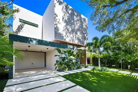 441 NW 44th Street Miami FL 33127