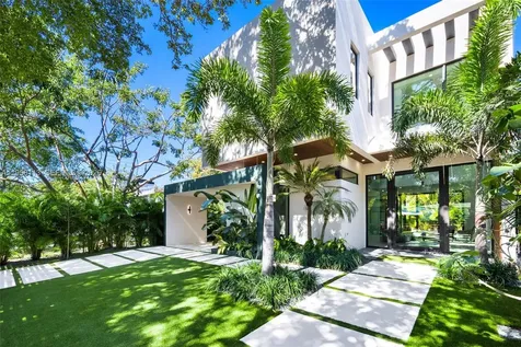 441 NW 44th Street Miami FL 33127