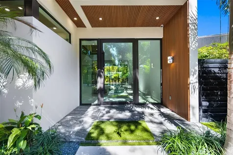 441 NW 44th Street Miami FL 33127