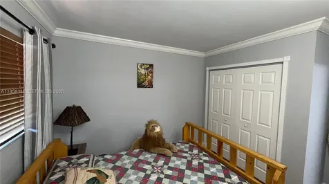 1075 W 68th Street Hialeah FL 33014