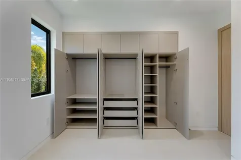 11000 SW 120th Street Miami FL 33176