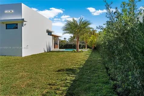 11000 SW 120th Street Miami FL 33176