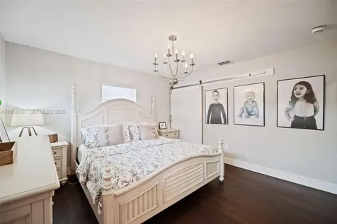 9620 Jamaica Drive Cutler Bay FL 33189