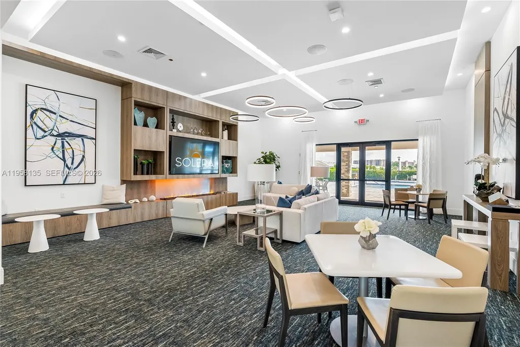 7305 Ivory Spring Delray Beach FL 33446