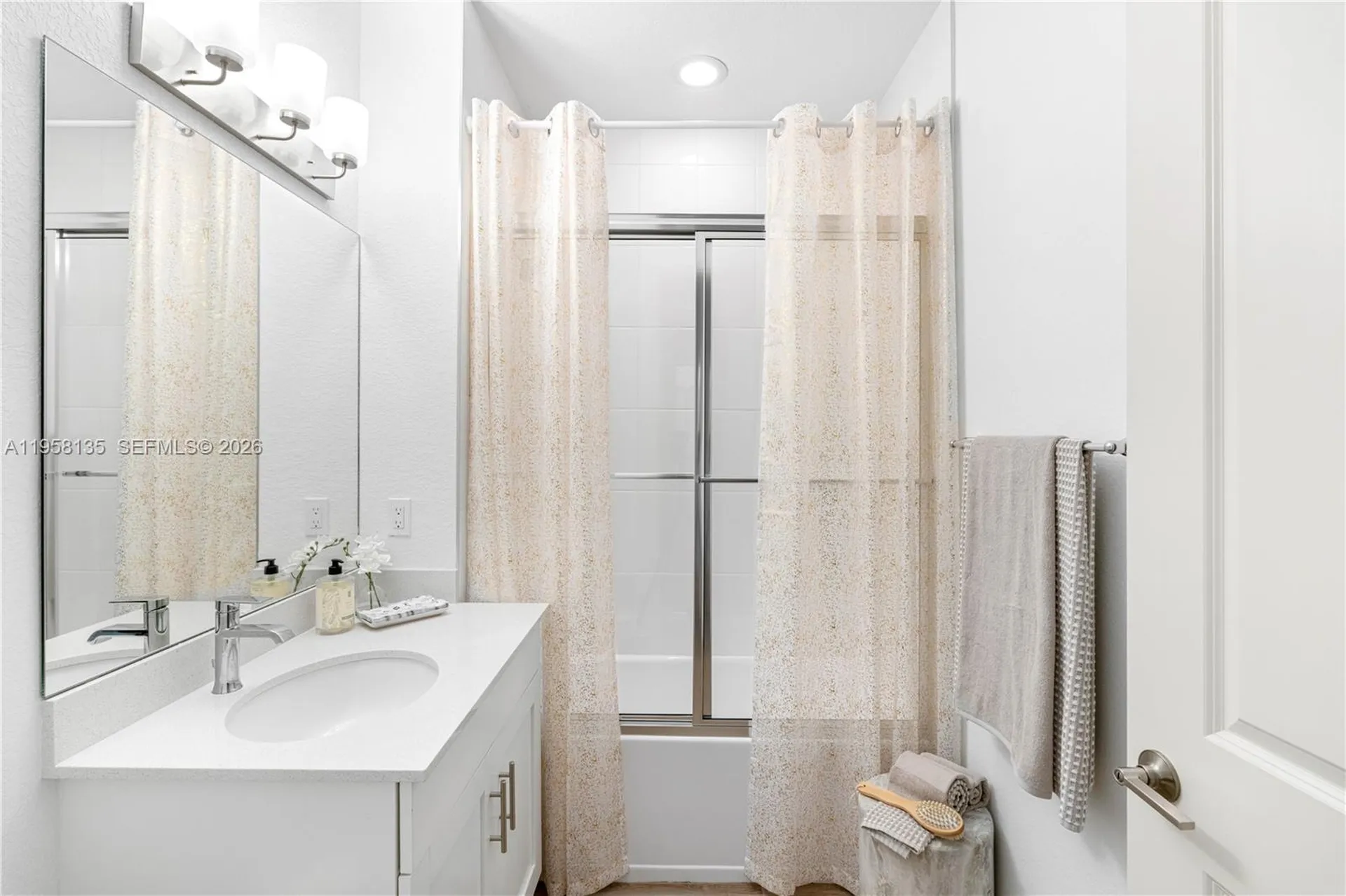7305 Ivory Spring Delray Beach FL 33446