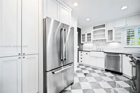 2396 SW 20th Street Miami FL 33145