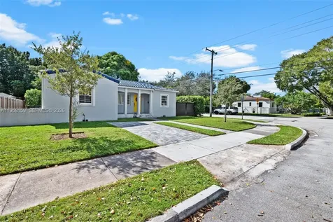 2396 SW 20th Street Miami FL 33145