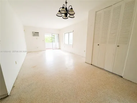 1590 NE 127th Street North Miami FL 33161
