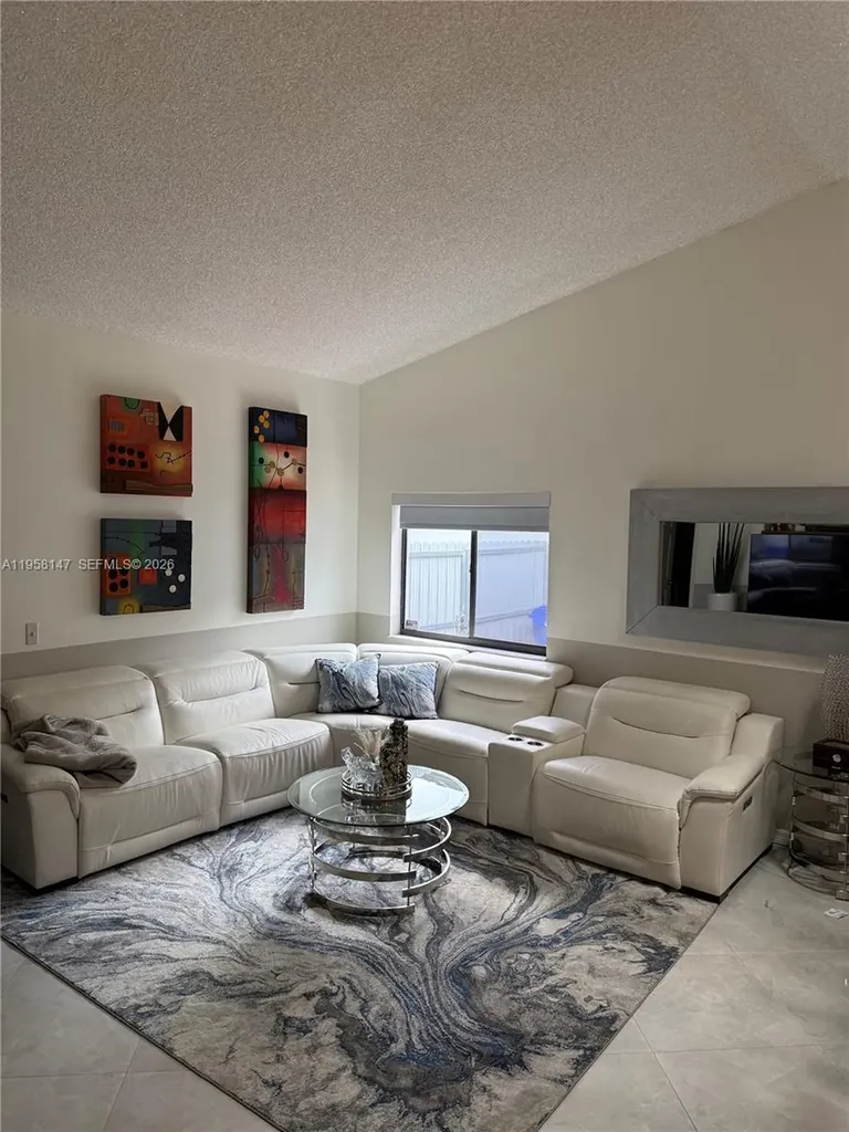 11021 SW 13th Street Pembroke Pines FL 33025