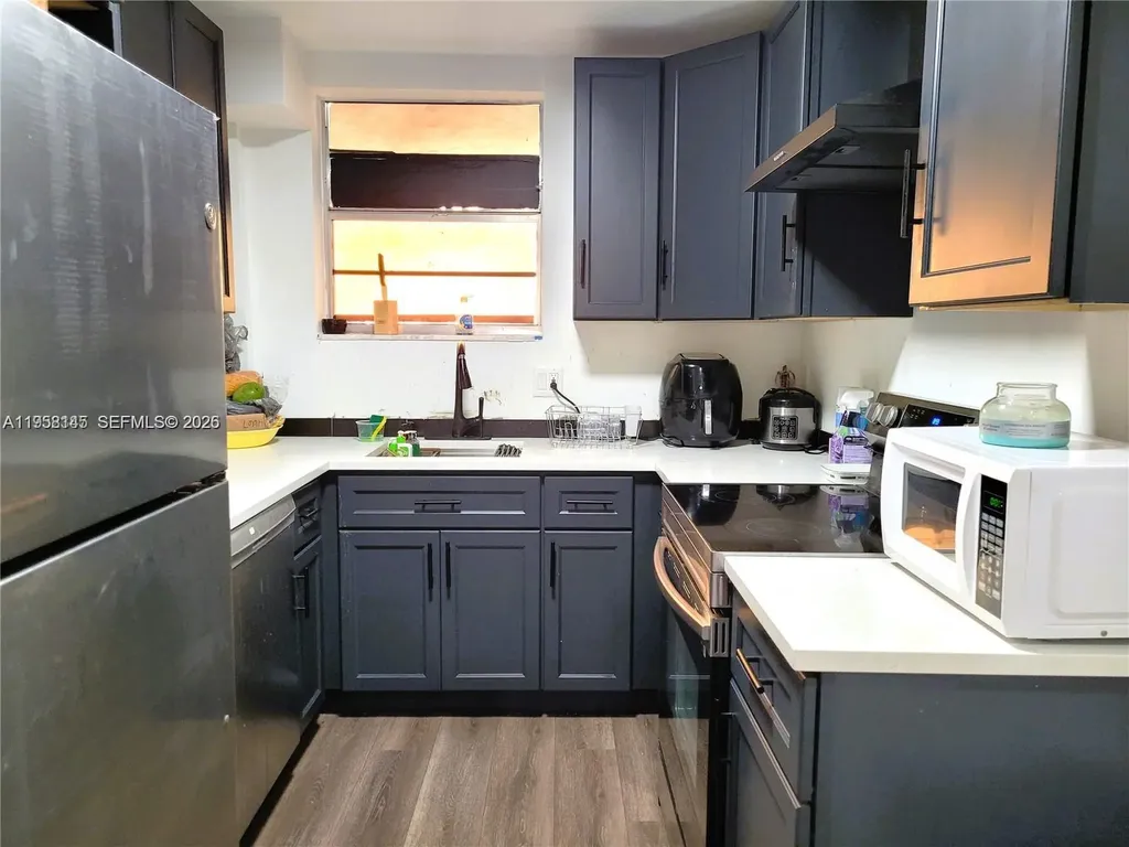 1400 Tallwood Avenue Hollywood FL 33021