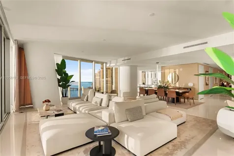 300 Biscayne Boulevard Way Miami FL 33131