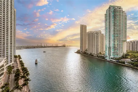 300 Biscayne Boulevard Way Miami FL 33131
