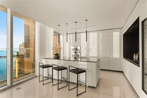 300 Biscayne Boulevard Way Miami FL 33131