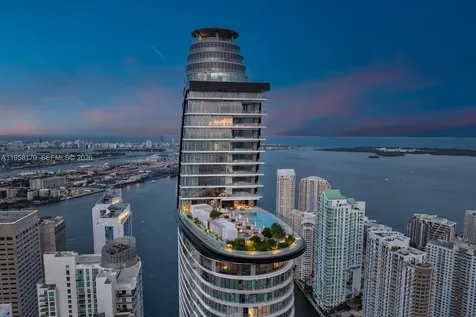 300 Biscayne Boulevard Way Miami FL 33131