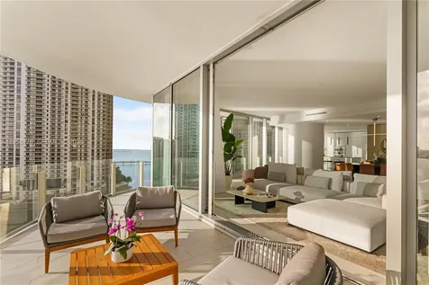 300 Biscayne Boulevard Way Miami FL 33131