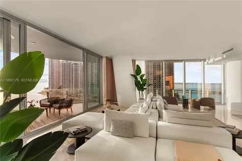 300 Biscayne Boulevard Way Miami FL 33131