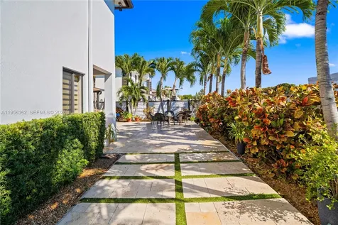 3281 SW 145th Avenue Miami FL 33175