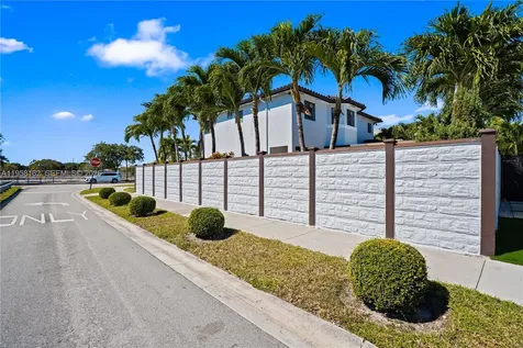 3281 SW 145th Avenue Miami FL 33175