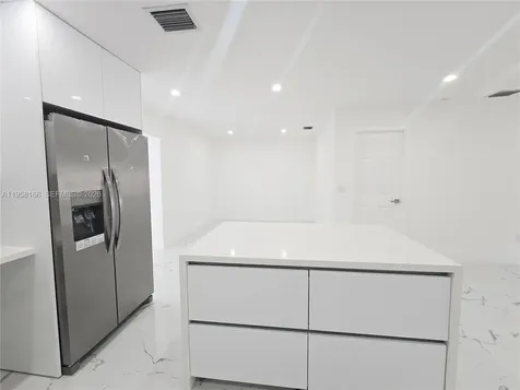 2530 NW 111th Street Miami FL 33167