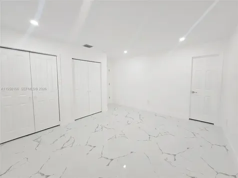 2530 NW 111th Street Miami FL 33167