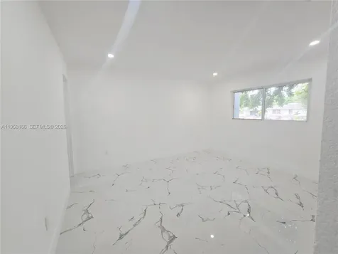 2530 NW 111th Street Miami FL 33167