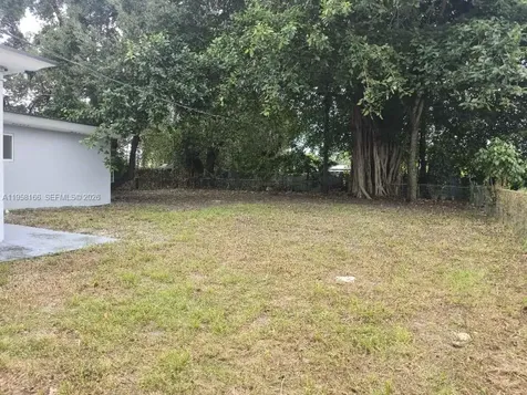 2530 NW 111th Street Miami FL 33167