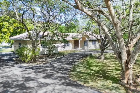 7821 SW 129th Terrace Pinecrest FL 33156