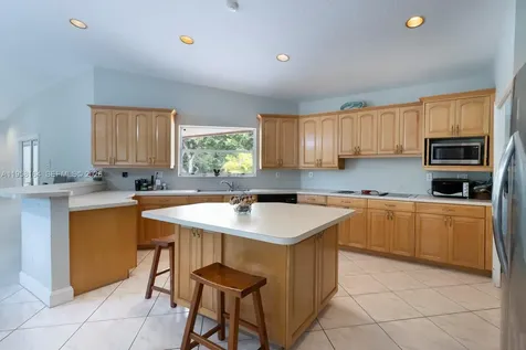 7821 SW 129th Terrace Pinecrest FL 33156