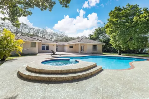 7821 SW 129th Terrace Pinecrest FL 33156
