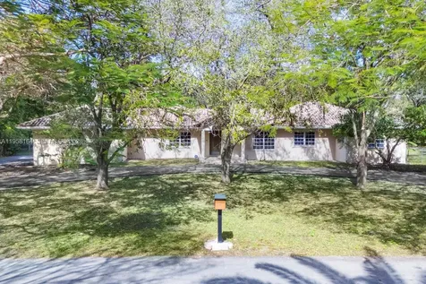 7821 SW 129th Terrace Pinecrest FL 33156