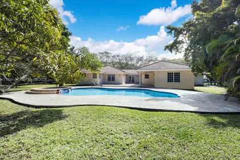 7821 SW 129th Terrace Pinecrest FL 33156