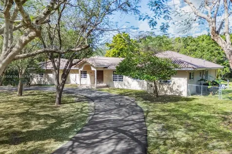 7821 SW 129th Terrace Pinecrest FL 33156