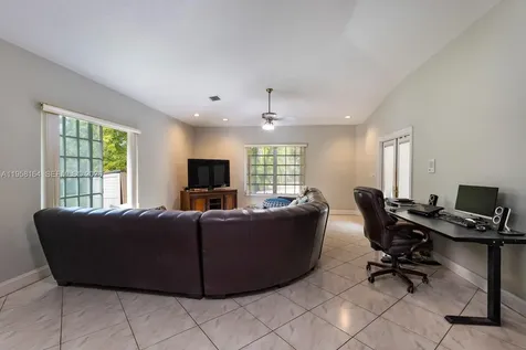 7821 SW 129th Terrace Pinecrest FL 33156